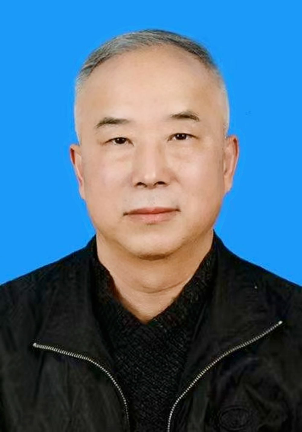 Ʒ